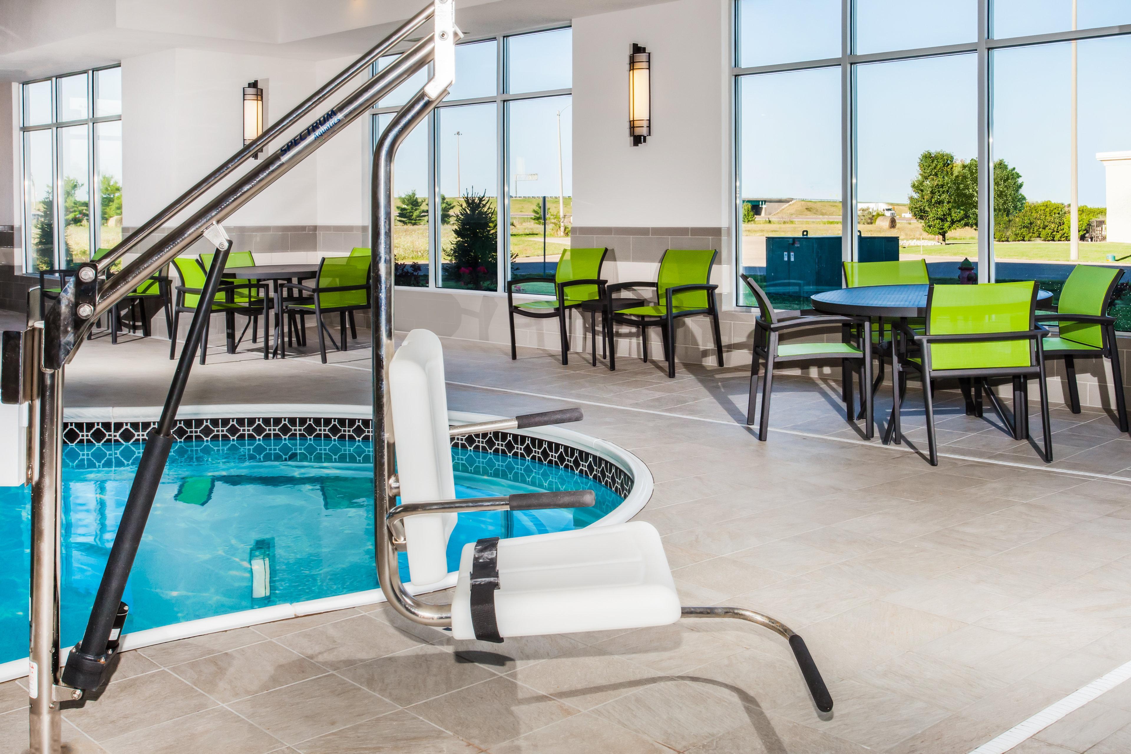 Holiday Inn Express & Suites Litchfield By Ihg Exterior foto
