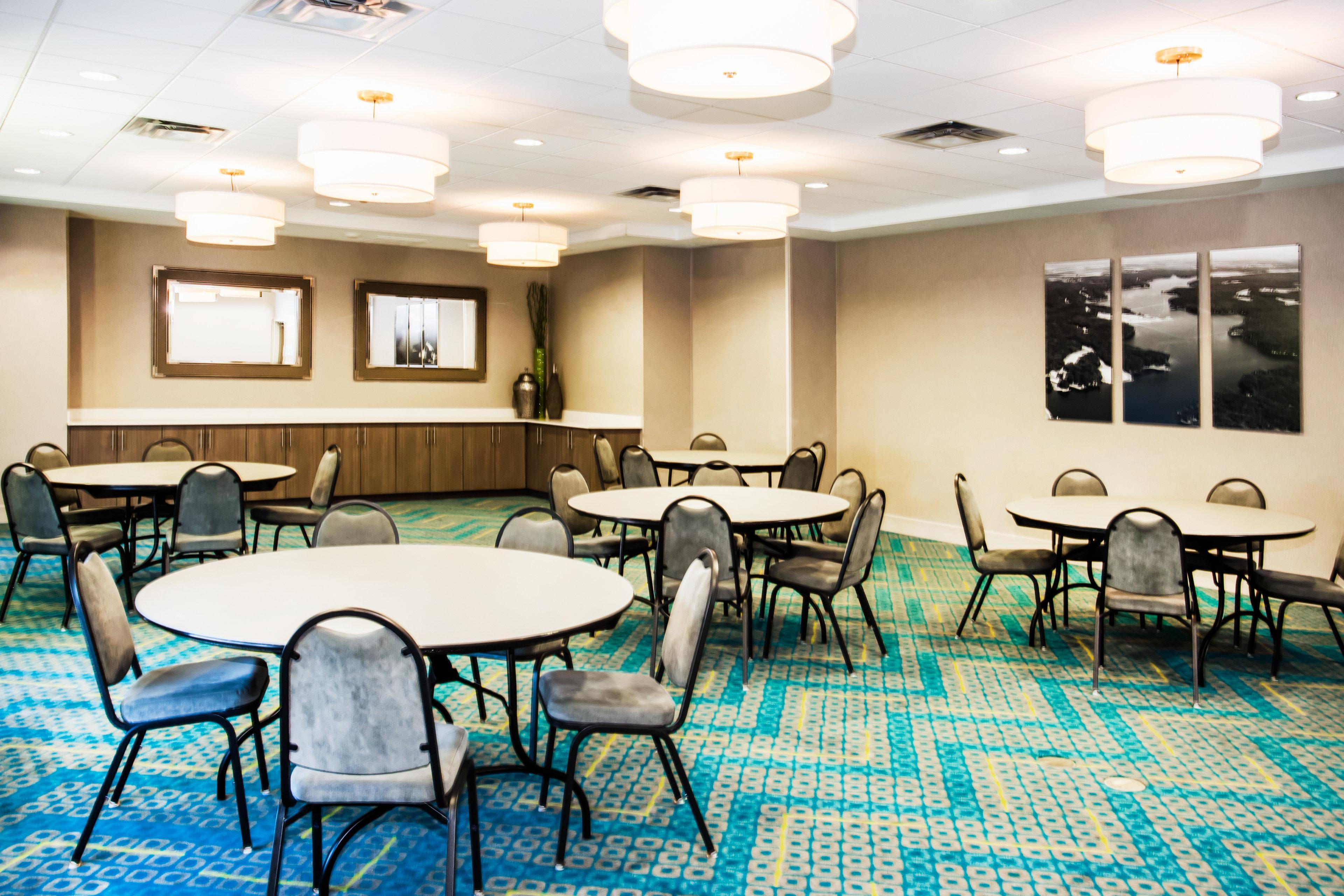 Holiday Inn Express & Suites Litchfield By Ihg Exterior foto