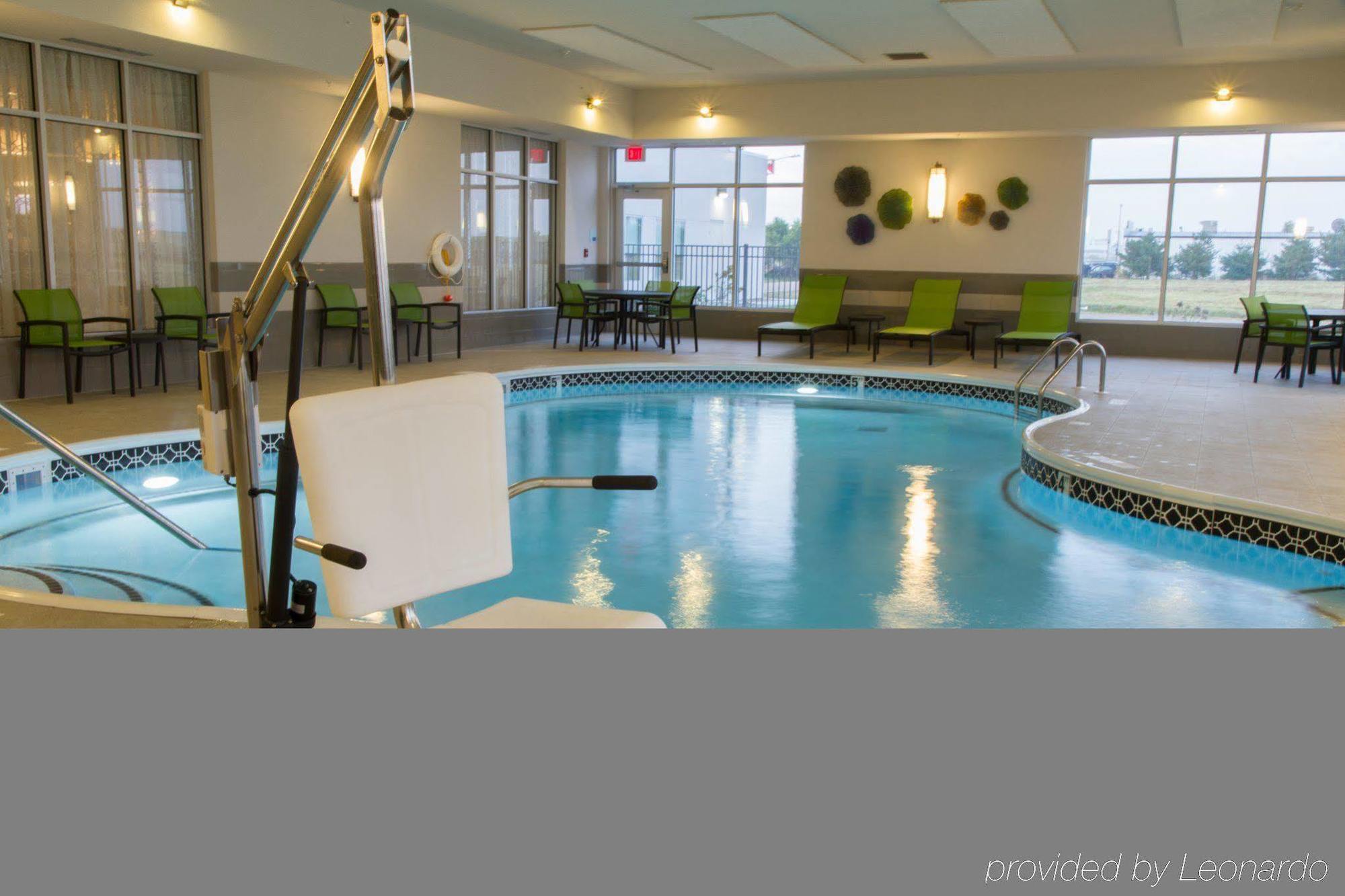 Holiday Inn Express & Suites Litchfield By Ihg Exterior foto